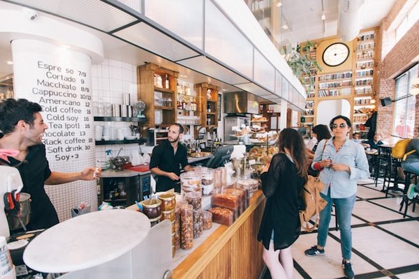 How to Create a Loyalty Program for UK Coffee Shops that Drives Repeat Business?